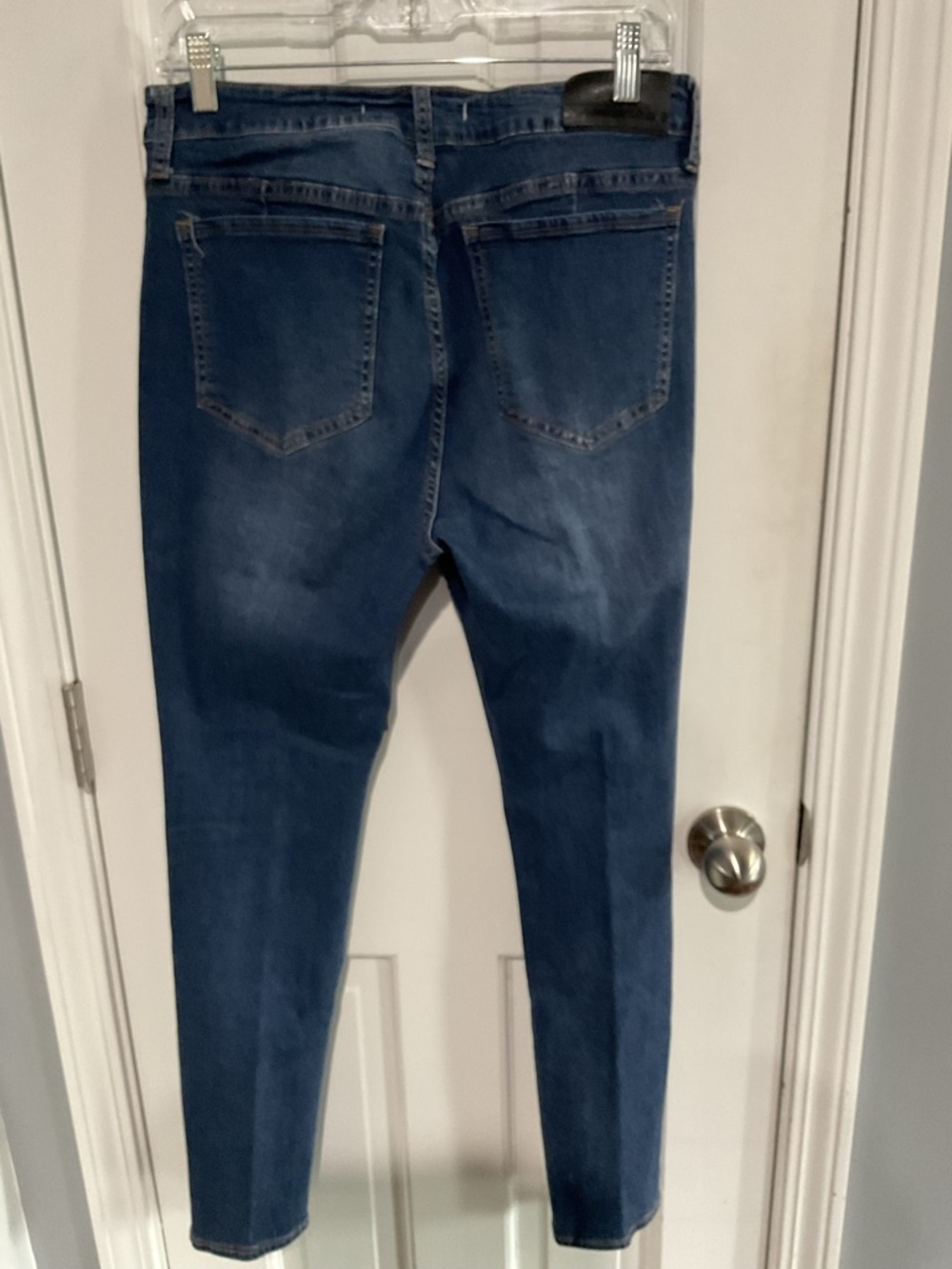 !iT Kylie High Rise Curvy Skinny Ankle Dark Blue Distressed Women's Jeans 12 - Picture 4 of 5